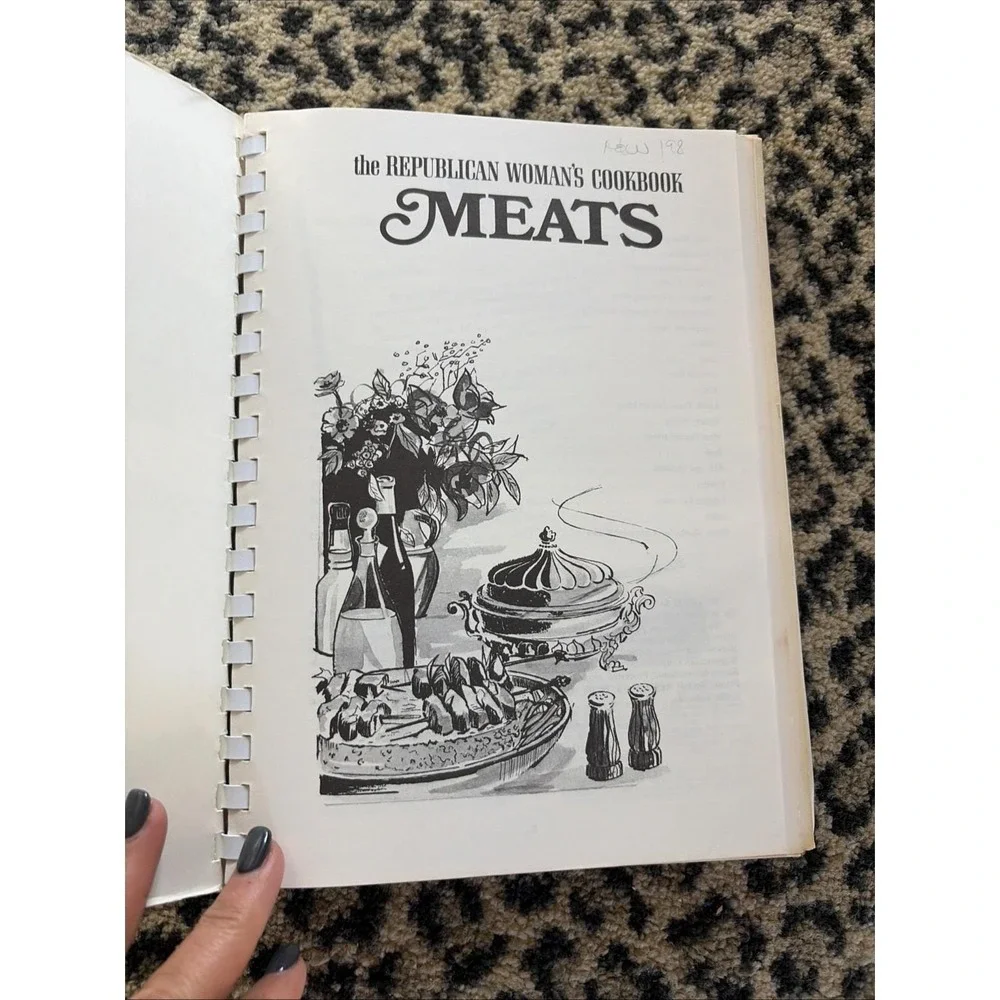 1969 NFRW‎ Republican Woman's Community Cookbook MEATS VTG Spiral Bound Granny